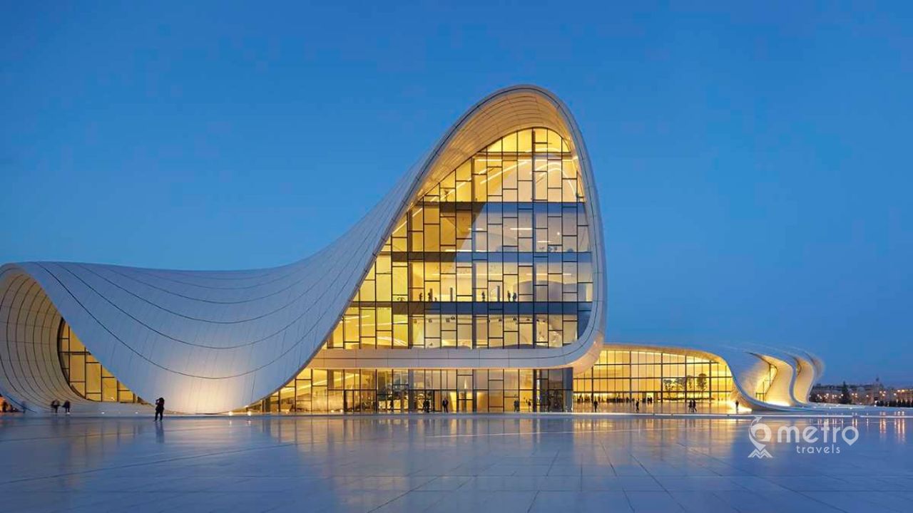 Heydar Aliyev Center - Places to See in Baku