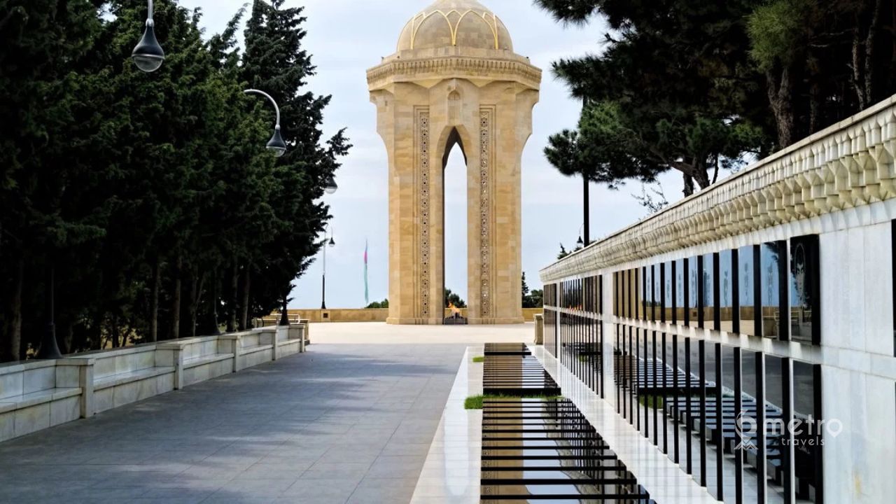 Martyrs’ Lane - Places to See in Baku