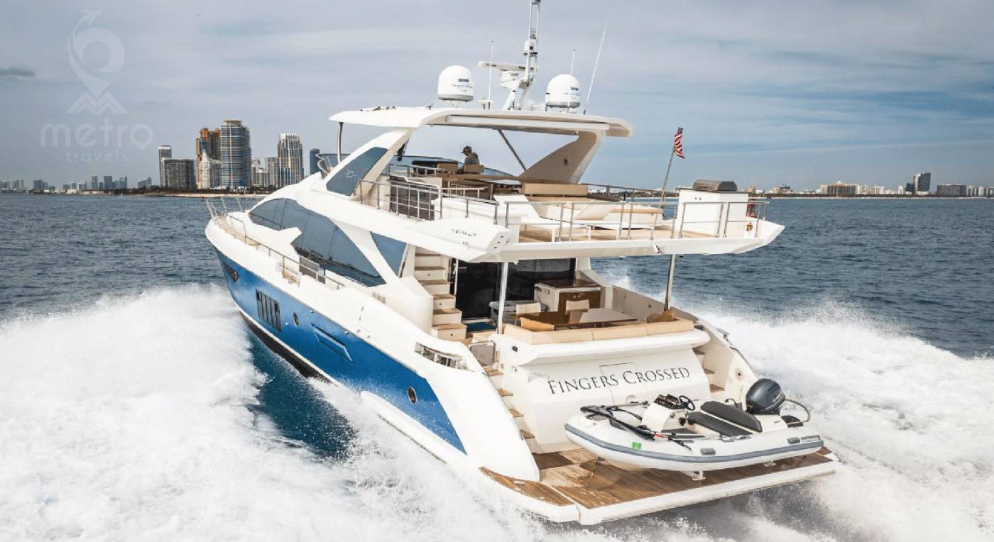 101 Feet Yacht Rental in Dubai