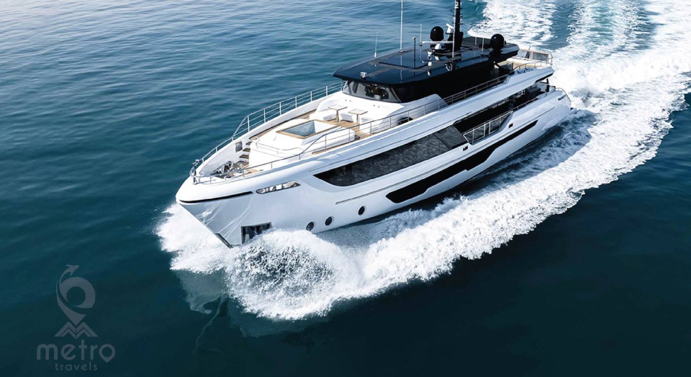 110 Feet Premium Yacht Rental in Dubai