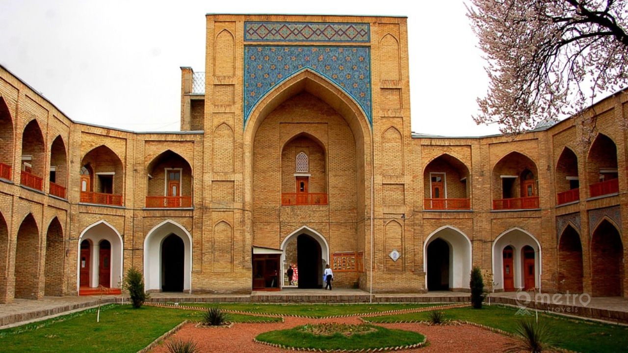 Kukeldash Madrasah - Places to See in Tashkent